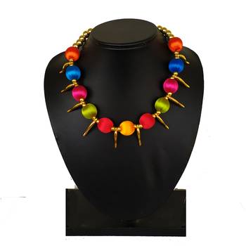 Multicolor chokers 1