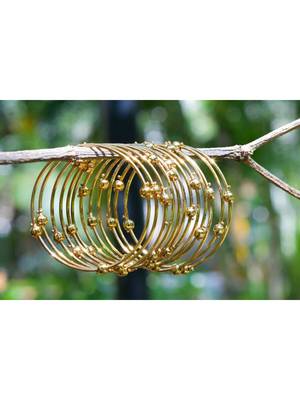 Gold bangles-and-bracelets 2