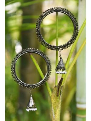 Black bangles-and-bracelets 1