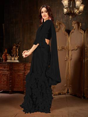 Black plain georgette ruffle saree with blouse 2