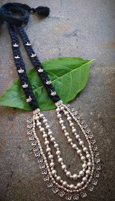 Oxidised Metal Silver Necklace 1