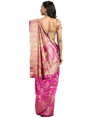 Magenta woven banarasi saree with blouse 2