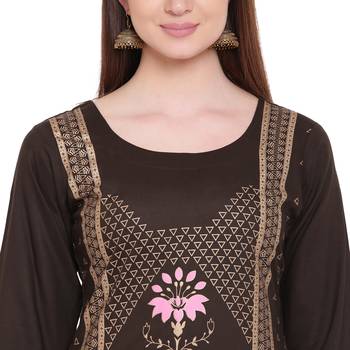Green printed rayon kurtas-and-kurtis 5