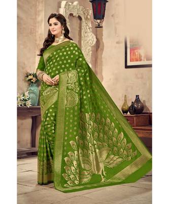 green woven silk blend saree with blouse 1