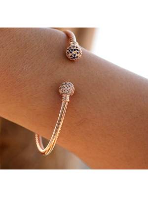 Gold bangles-and-bracelets 1
