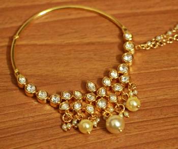 White pearl nose-ring 2