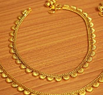 Gold anklets 2