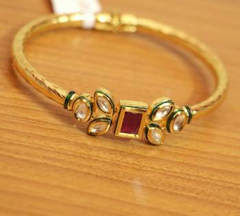 Red Ruby       Bracelets 2