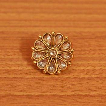 White zircon  nose-ring 1