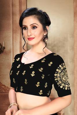Black Women'S Phantom With Round Neck Blouse 4