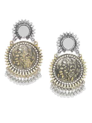 Infuzze Gold earrings 1