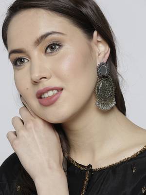 Infuzze Gold earrings 3