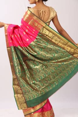Pink hand woven silk blend saree with blouse 4
