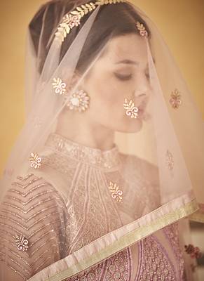 Pink Resham Embroidery Net Salwar 4