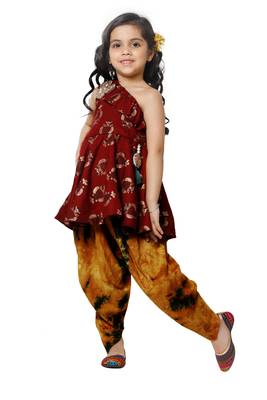 Maroon peplum kurta with Dhoti Set for girls 1