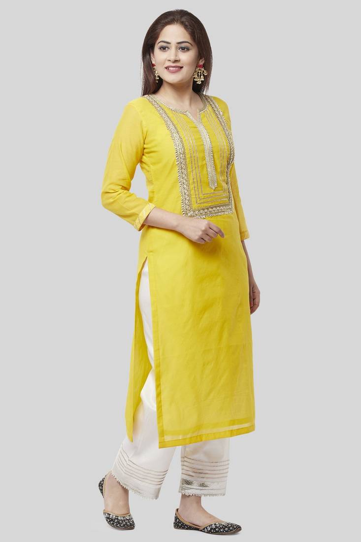 Daffodil Gotta Straight Kurti with Off-White Gotta Palazzo