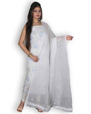 White Kota Doria Suit With Chikankari & Zardozi 2