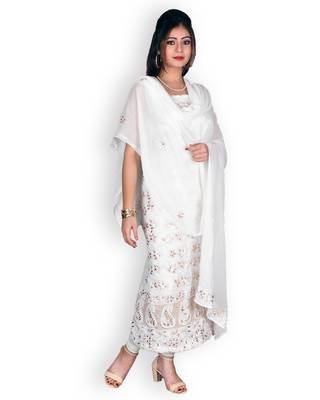 Off-White Pure Georgette Chikankari & Gota Patti Work 3