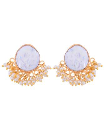 White Golden Baroque Pearl Stylish Fashionable Earring 1