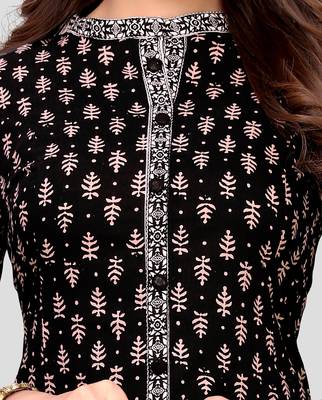 Black printed cotton cotton-kurtis 4