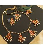 Beautiful Kemp Green Pearl Designer Necklace Set