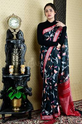 Black Bird Printed Cotton Blended Linen With Red Border 1