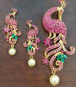 Multicolor necklaces