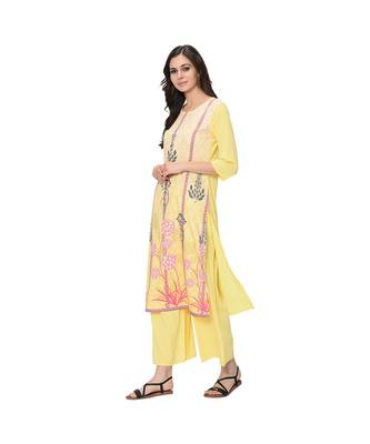 Women's Yellow Digital Print Straight Crepe Kurta 4