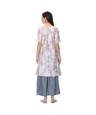 Women's Grey Digital Print Flared Polysilk Kurta 3