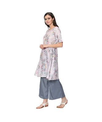 Women's Grey Digital Print Flared Polysilk Kurta 4