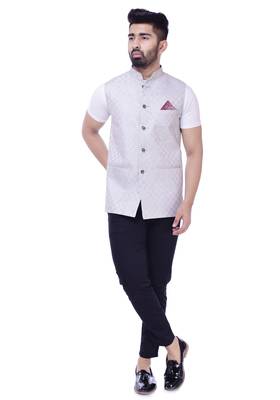 White Solid Checks Jute Sleeveless Modi Jacket 1