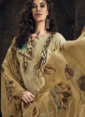 Beige Digital Print Cambric Salwar 2