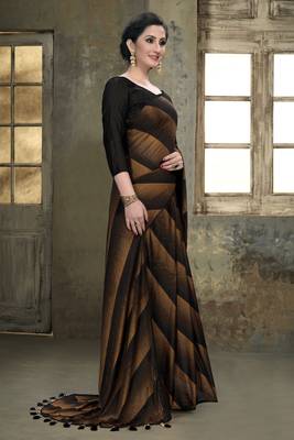 Black plain silk saree with blouse 4