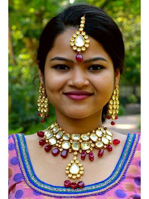 Gold necklace-sets 1
