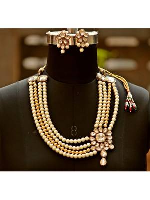 Gold necklace-sets 1