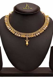 Yellow diamond jewellery