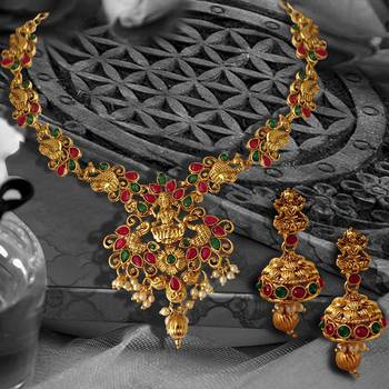 Peacock Shape Temple ZINC Necklace 1