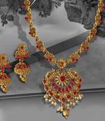 Center Sunflower Shape Peacock ZINC Necklace