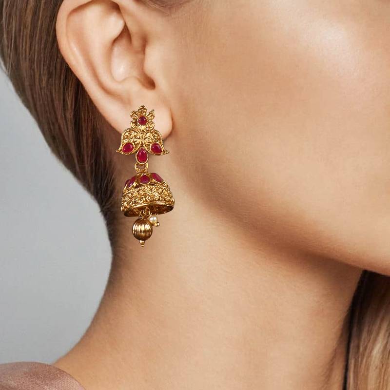 Center Sunflower Shape Peacock ZINC Necklace