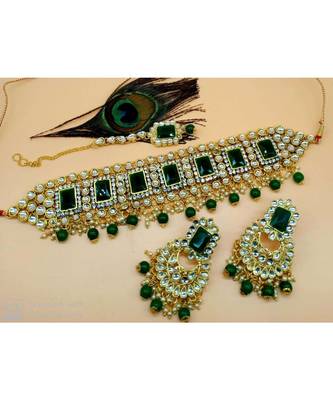 Ethinc Indian Bollywood Green Kundan Pearl Choker Jewelry Set 1