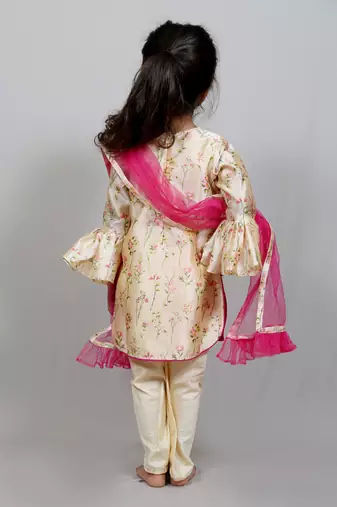 kurta and dhoti style pant with dupatta
