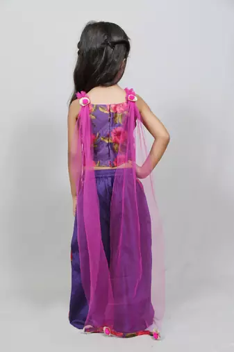 sphagetti top with printed overlap skirt
