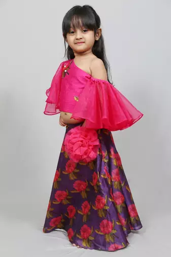 ruffled sleeves top with printed skirt
