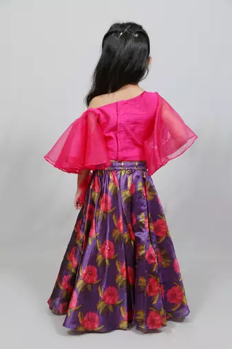ruffled sleeves top with printed skirt