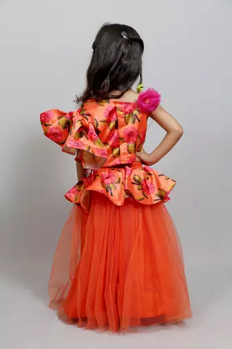 one shoulder frilled printed top with plain orrange net skirt
