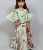 cold sleeves top with floral print skirt