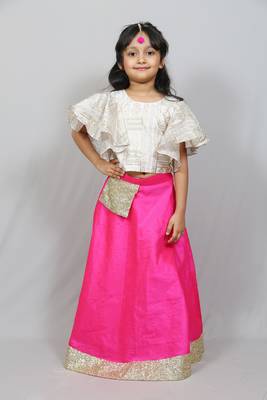 cold sleeves top and long skirt with pocket belt 1