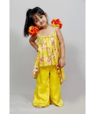 sphagetti jumpsuit with cape 2