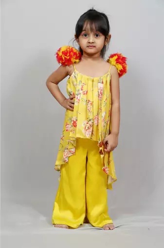 sphagetti jumpsuit with cape