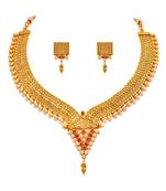 Gold pearl necklace-sets